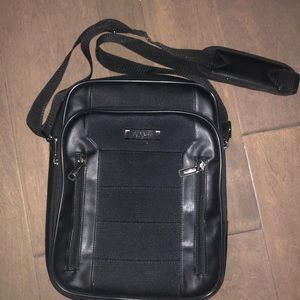 Kenneth Cole Reaction Top- Zip Nylon Day Bag